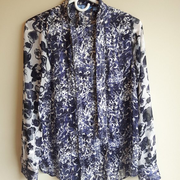 Simply Vera by Vera Wang Unique Sheer Flowery Blouse (XS) - Picture 1 of 3